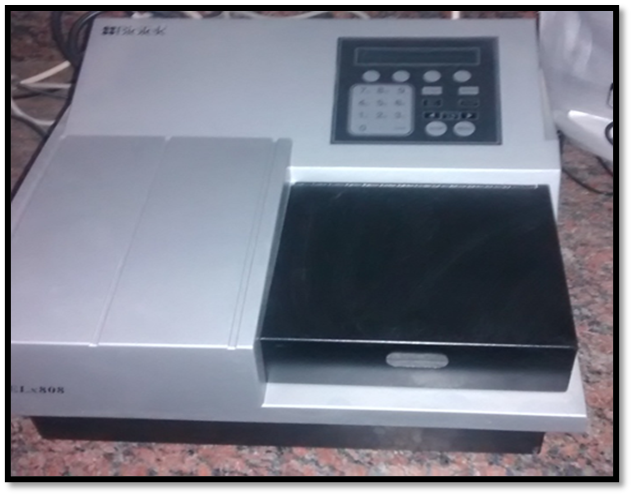 Elisa plate reader ELX800